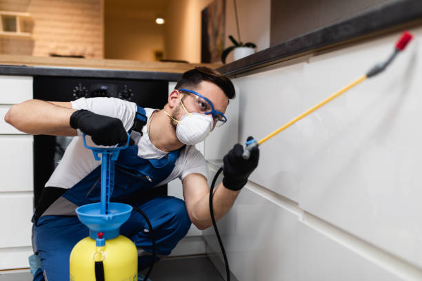 Best Pest Prevention Services  in Peach Lake, NY